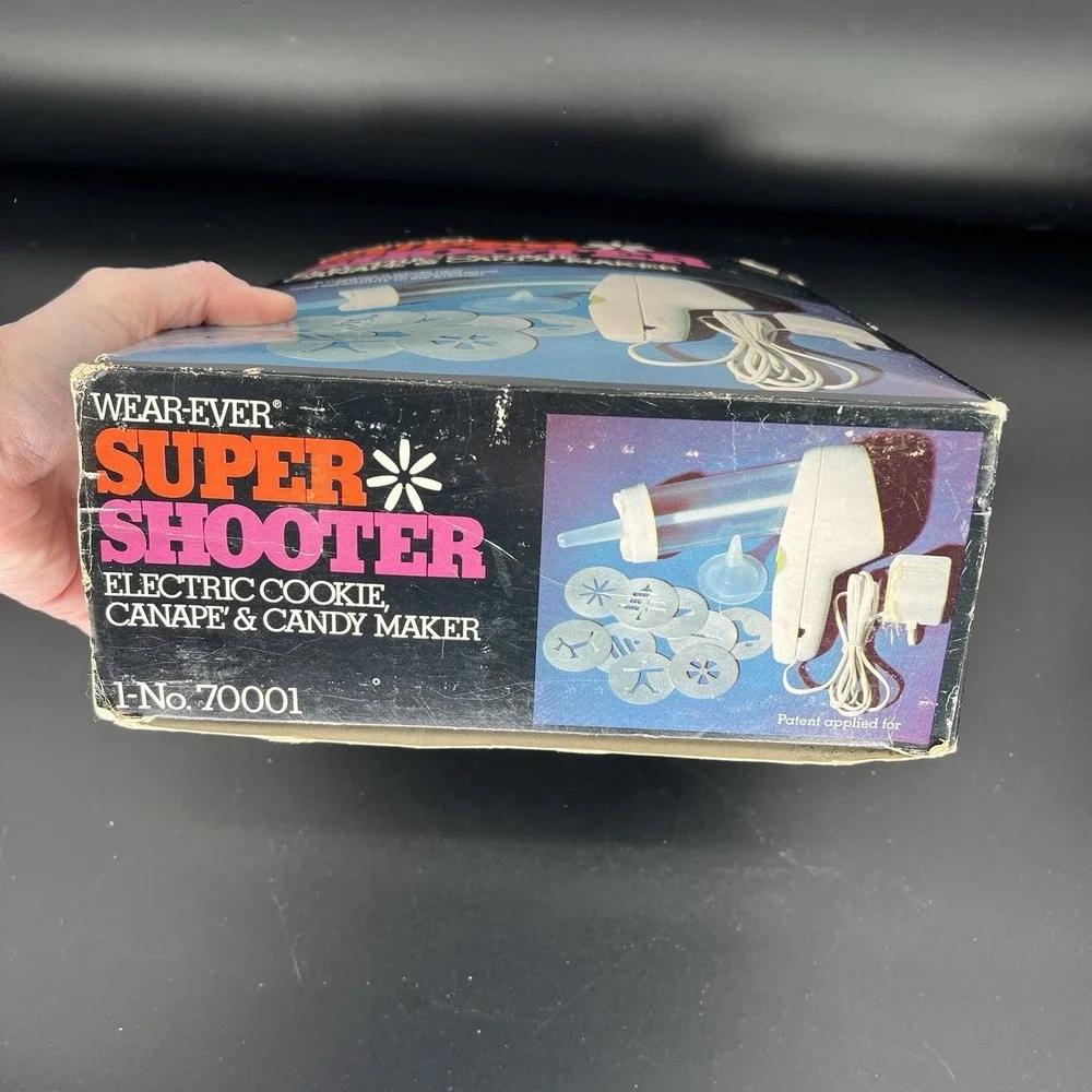 WearEver 70001 Super Shooter Electric Cookie‎ Maker